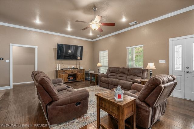 17643 Potts Road, Charleston, AR 72933