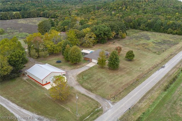 17643 Potts Road, Charleston, AR 72933