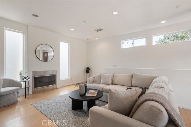 4110 Harter Ave, Culver City, CA 90232