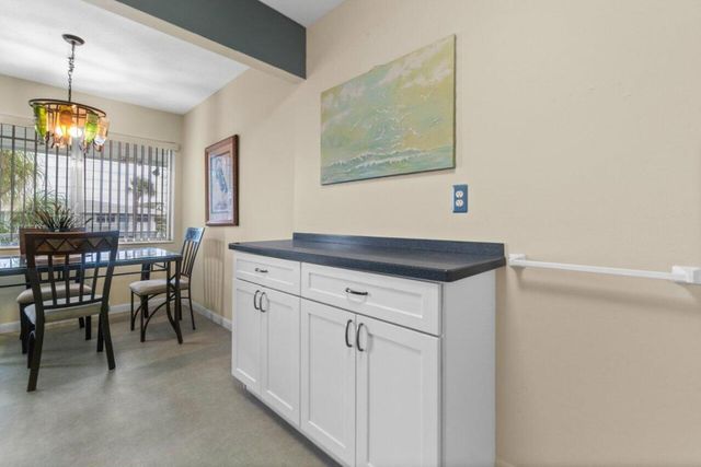 2420 S Federal Highway 19, Boynton Beach, FL 33435