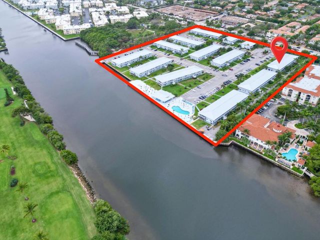 2420 S Federal Highway 19, Boynton Beach, FL 33435