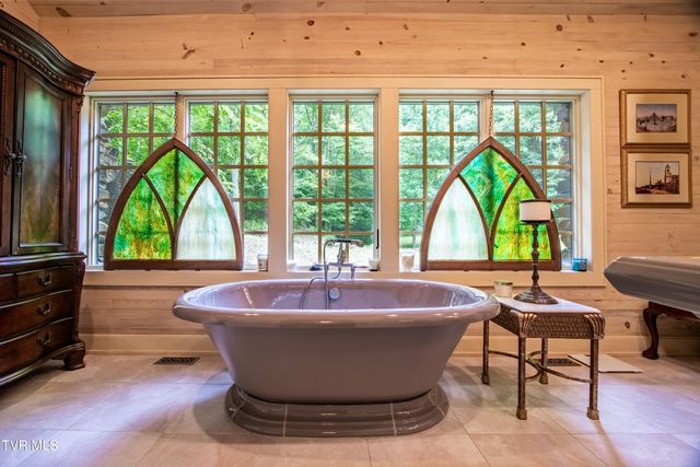 12330 Asheville Highway, Greeneville, TN 37743