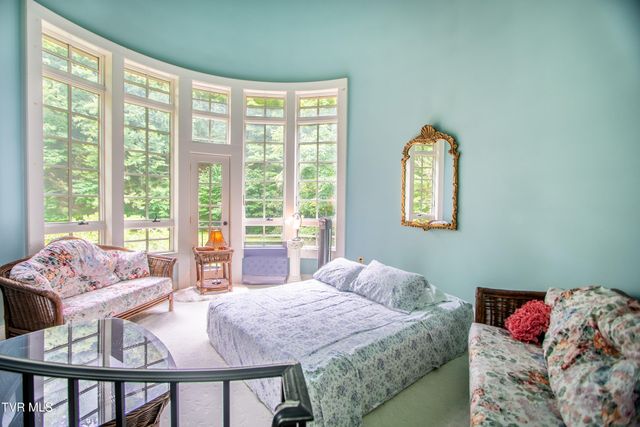 12330 Asheville Highway, Greeneville, TN 37743