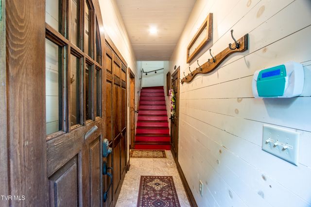 12330 Asheville Highway, Greeneville, TN 37743