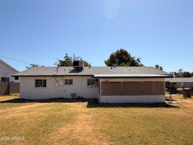 3416 N 43RD Place, Phoenix, AZ 85018