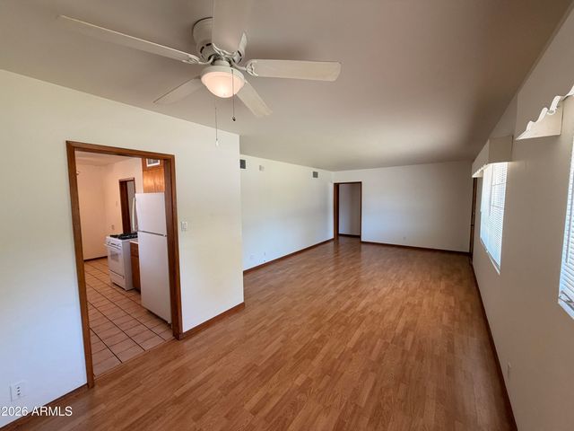 3416 N 43RD Place, Phoenix, AZ 85018