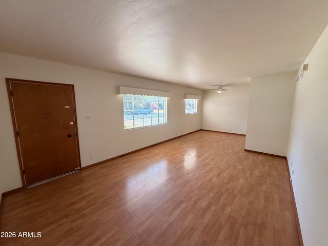 3416 N 43RD Place, Phoenix, AZ 85018