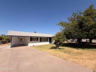 3416 N 43RD Place, Phoenix, AZ 85018