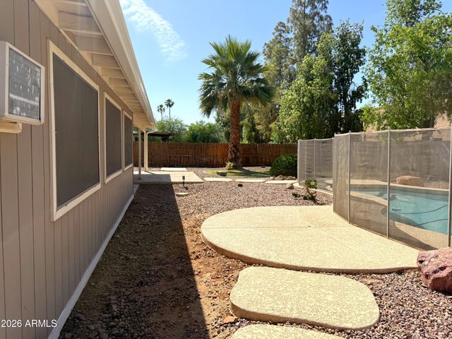 624 W KEATS Avenue, Mesa, AZ 85210