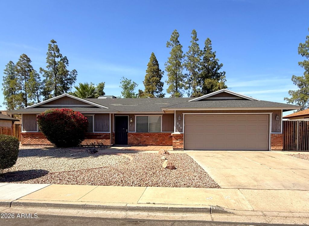 624 W KEATS Avenue, Mesa, AZ 85210