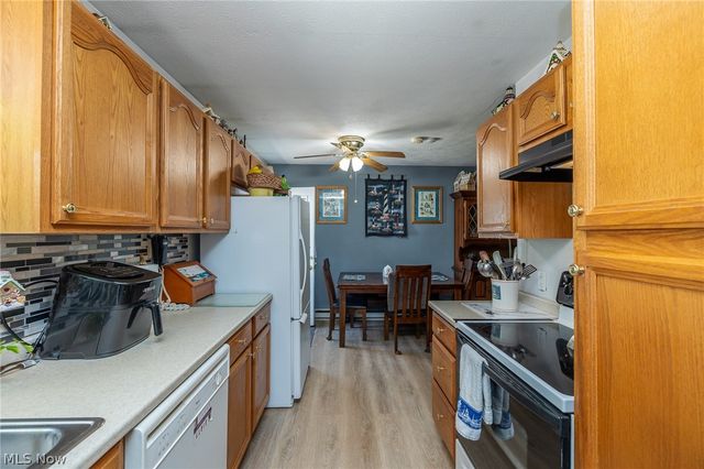 4813 Center Road, Brunswick, OH 44212