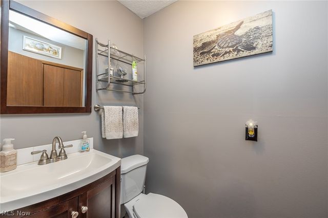 4813 Center Road, Brunswick, OH 44212