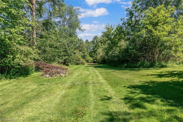 4813 Center Road, Brunswick, OH 44212