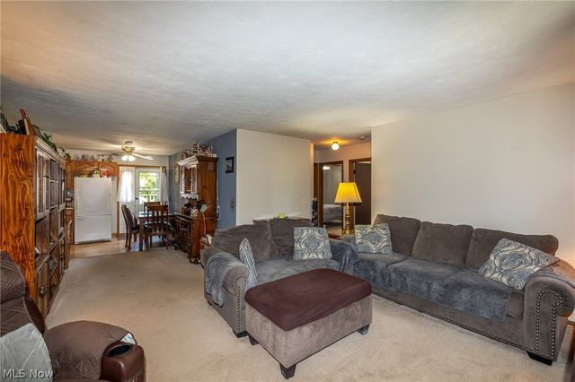 4813 Center Road, Brunswick, OH 44212