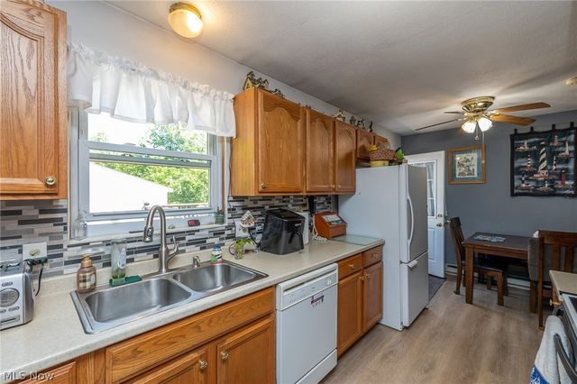 4813 Center Road, Brunswick, OH 44212