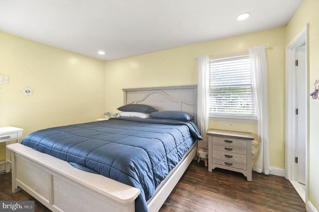908 MENNONITE RD, Royersford, PA 19468