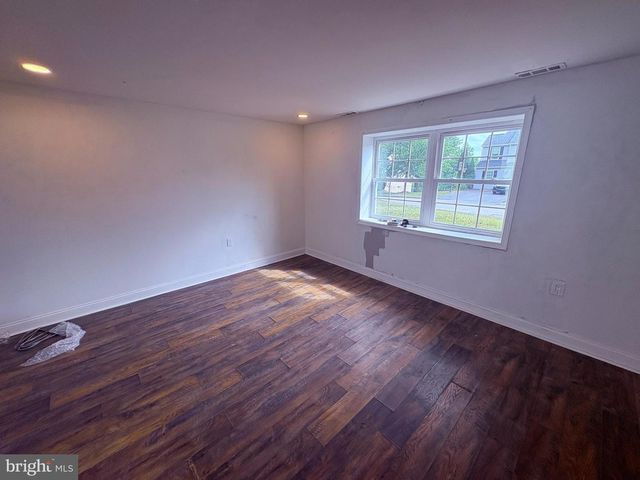 908 MENNONITE RD, Royersford, PA 19468