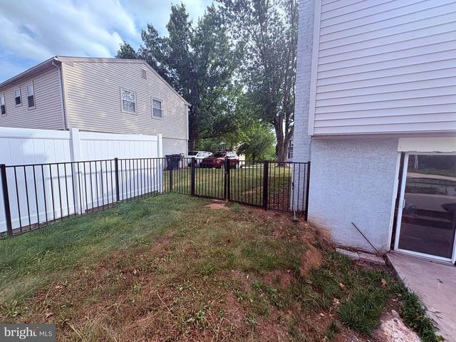 908 MENNONITE RD, Royersford, PA 19468