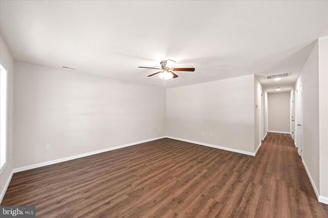 1358 W COLLEGE RD, Dover, DE 19904