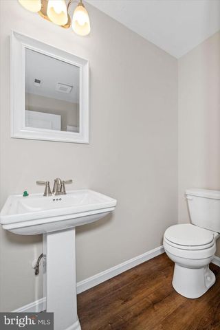 1358 W COLLEGE RD, Dover, DE 19904