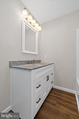 1358 W COLLEGE RD, Dover, DE 19904