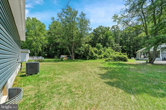 1358 W COLLEGE RD, Dover, DE 19904