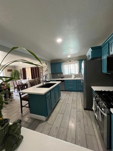 238 Lakeview Ave., Spring Valley, CA 91977