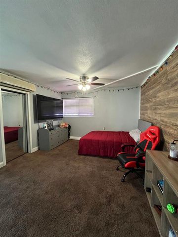 238 Lakeview Ave., Spring Valley, CA 91977