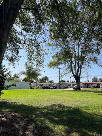 238 Lakeview Ave., Spring Valley, CA 91977