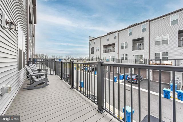 20276 NEWFOUNDLAND SQ, Ashburn, VA 20147