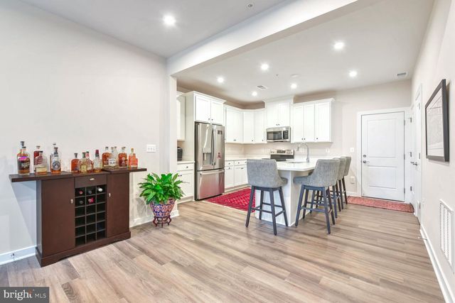 20276 NEWFOUNDLAND SQ, Ashburn, VA 20147