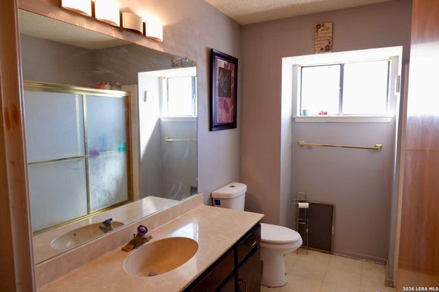 6847 pembroke, San Antonio, TX 78240