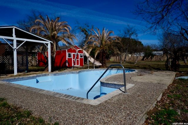 6847 pembroke, San Antonio, TX 78240