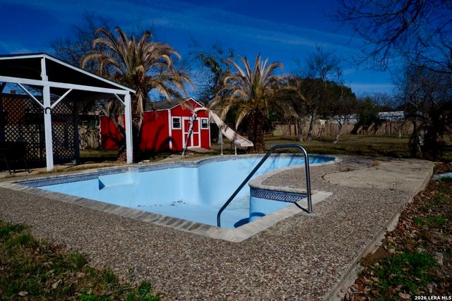 6847 pembroke, San Antonio, TX 78240