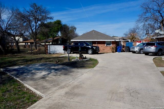 6847 pembroke, San Antonio, TX 78240