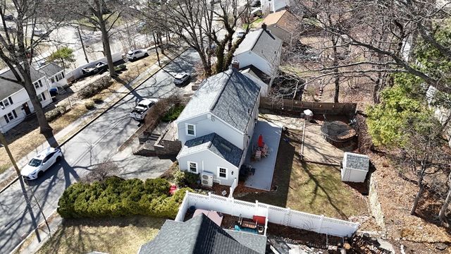 149 Reservoir Rd, Quincy, MA 02170