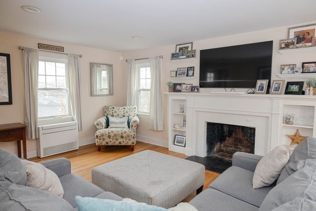 149 Reservoir Rd, Quincy, MA 02170