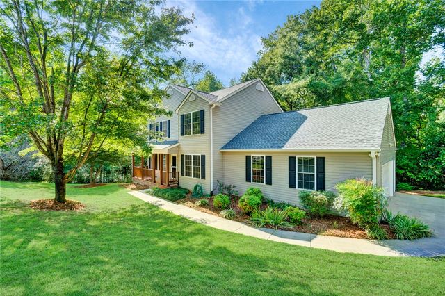 318 Stone Briar Lane, Easley, SC 29642