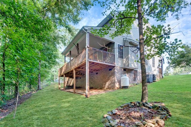 318 Stone Briar Lane, Easley, SC 29642