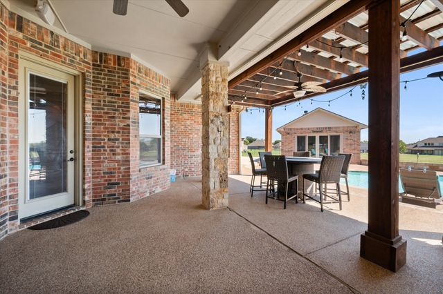 7168 Granville Drive, Mansfield, TX 76063
