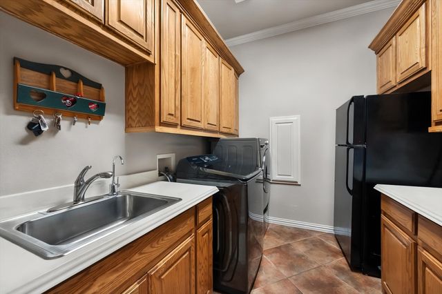 7168 Granville Drive, Mansfield, TX 76063