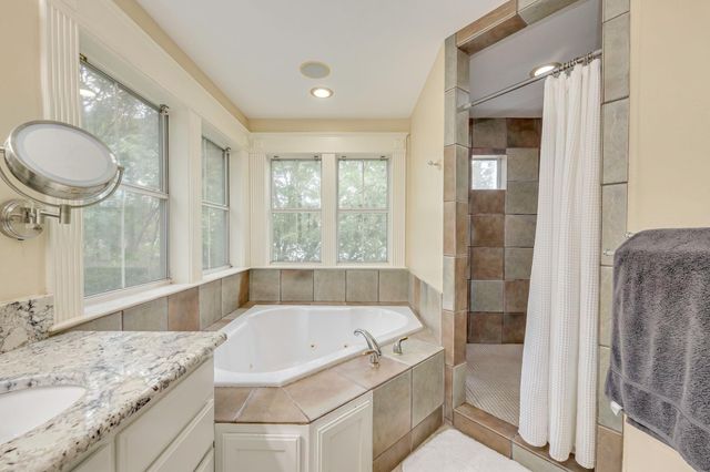 1153 San Bernard ST, Austin, TX 78702