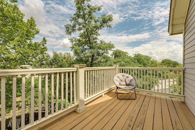 1153 San Bernard ST, Austin, TX 78702