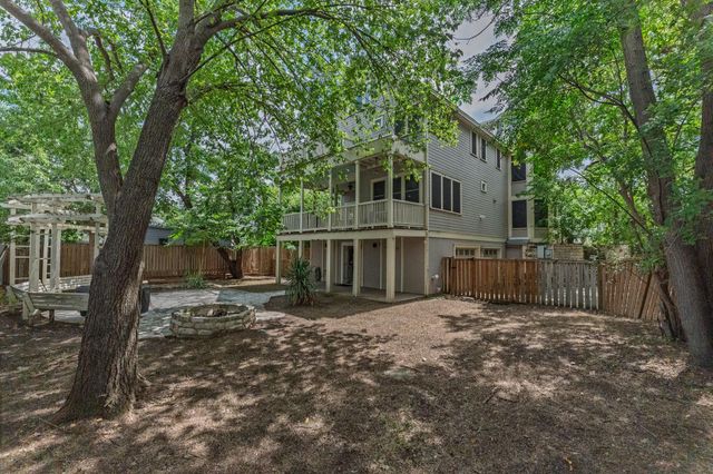 1153 San Bernard ST, Austin, TX 78702