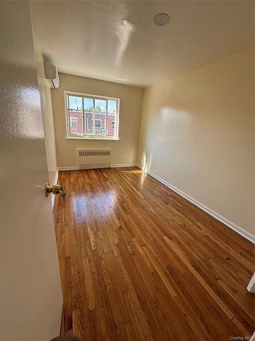 10569 Flatlands 1st Street, Brooklyn, NY 11236
