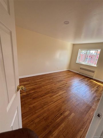 10569 Flatlands 1st Street, Brooklyn, NY 11236