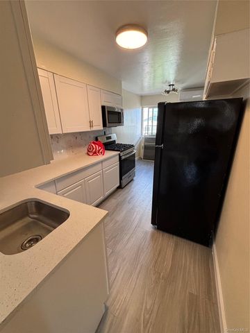 10569 Flatlands 1st Street, Brooklyn, NY 11236