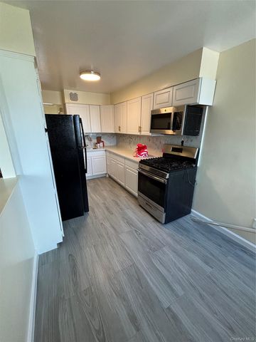 10569 Flatlands 1st Street, Brooklyn, NY 11236