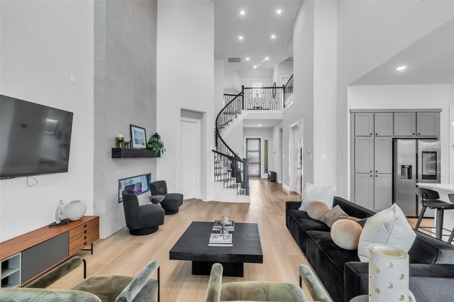 9214 Trimble Landing Drive, Tomball, TX 77375