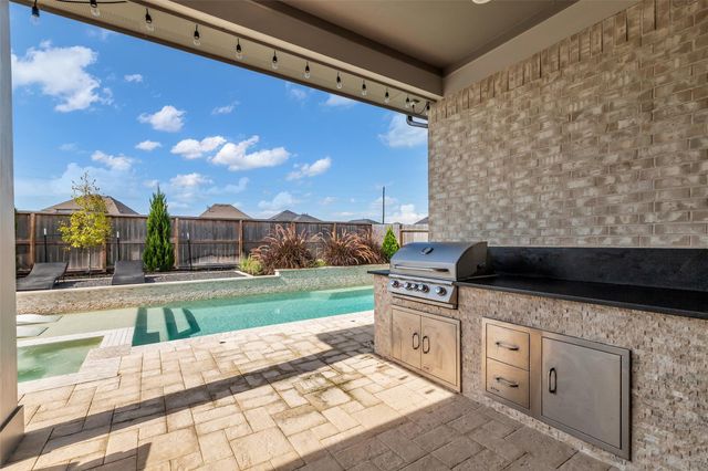 9214 Trimble Landing Drive, Tomball, TX 77375